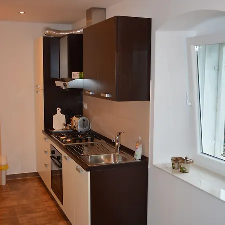 Toma With Private Parking Place Apartamento *