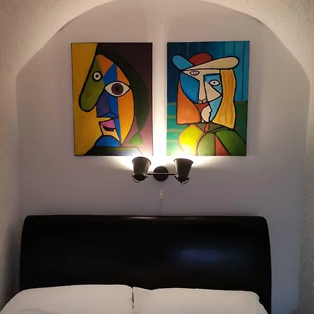 Toma With Private Parking Place Apartamento