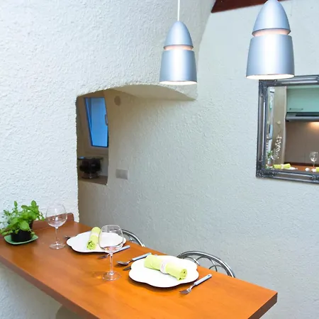 Apartment Studio Toma With Private Parking Place Sibenik