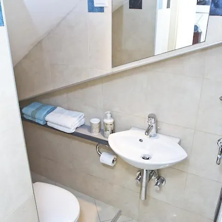 Apartment Studio Toma With Private Parking Place *