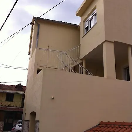 Apartment Studio Toma With Private Parking Place