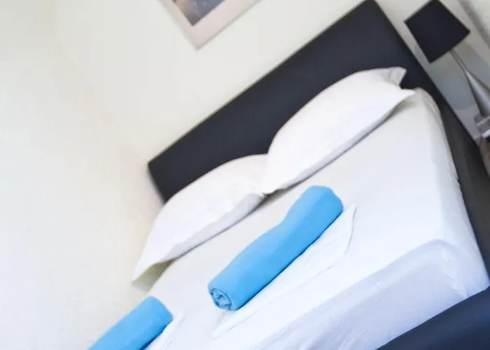 Studio Toma With Private Parking Place Apartman *