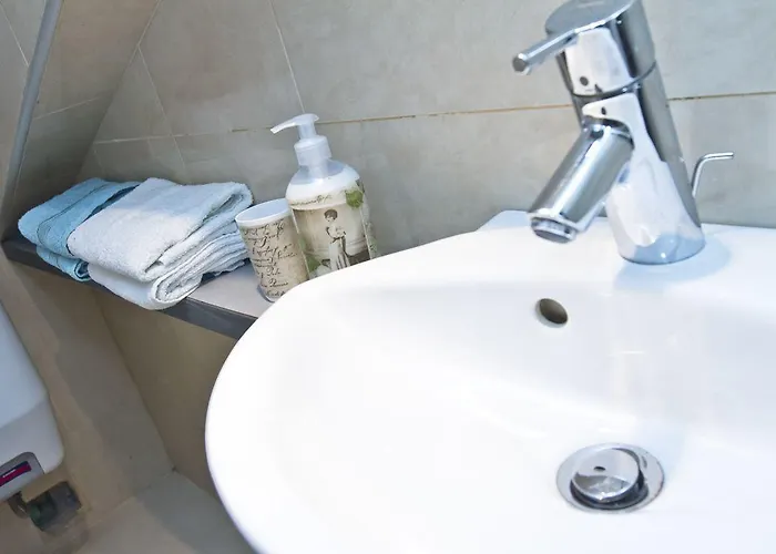 Studio Toma With Private Parking Place Apartman